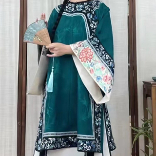 冷茶香 刺繍松石綠氅衣 青緑色トップス　清漢女　中国伝統衣装　着物和服漢服成人式