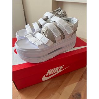 ナイキ(NIKE)のNIKE サンダルNIKE W ICON CLASSIC SANDAL 25㎝ (サンダル)