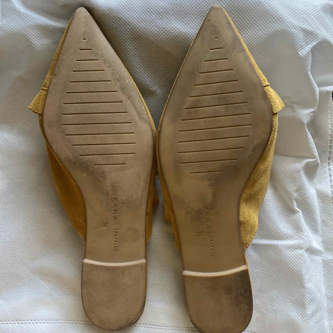 ZARA(ザラ)のZARA フリルスリッポン レディースの靴/シューズ(サンダル)の商品写真