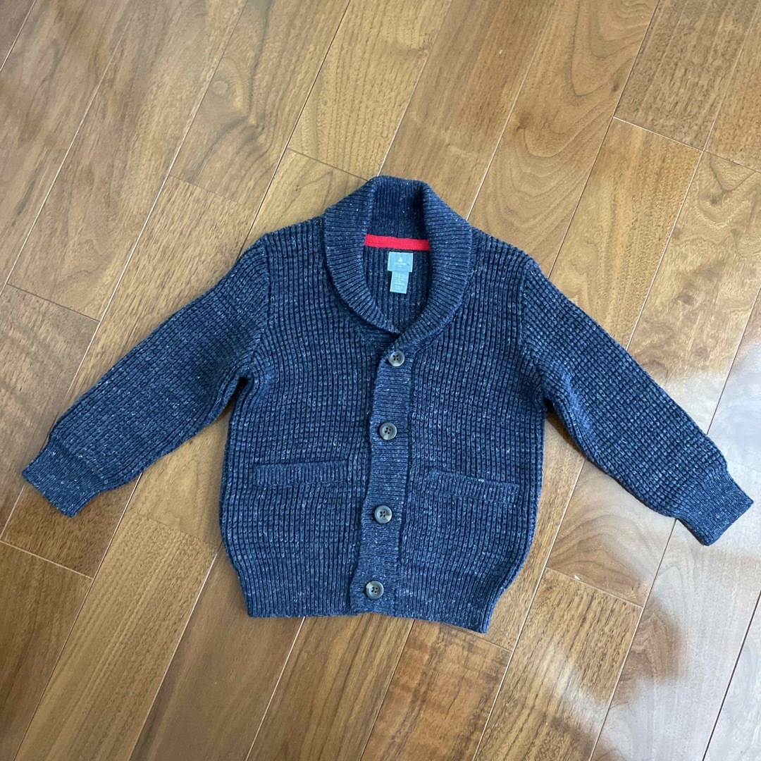 babyGAP(ベビーギャップ)のbabyGAP  ニットカーディガン　95cm キッズ/ベビー/マタニティのキッズ服男の子用(90cm~)(カーディガン)の商品写真