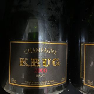 クリュッグ(Krug)の2000年入手困難クリュッグ(シャンパン/スパークリングワイン)