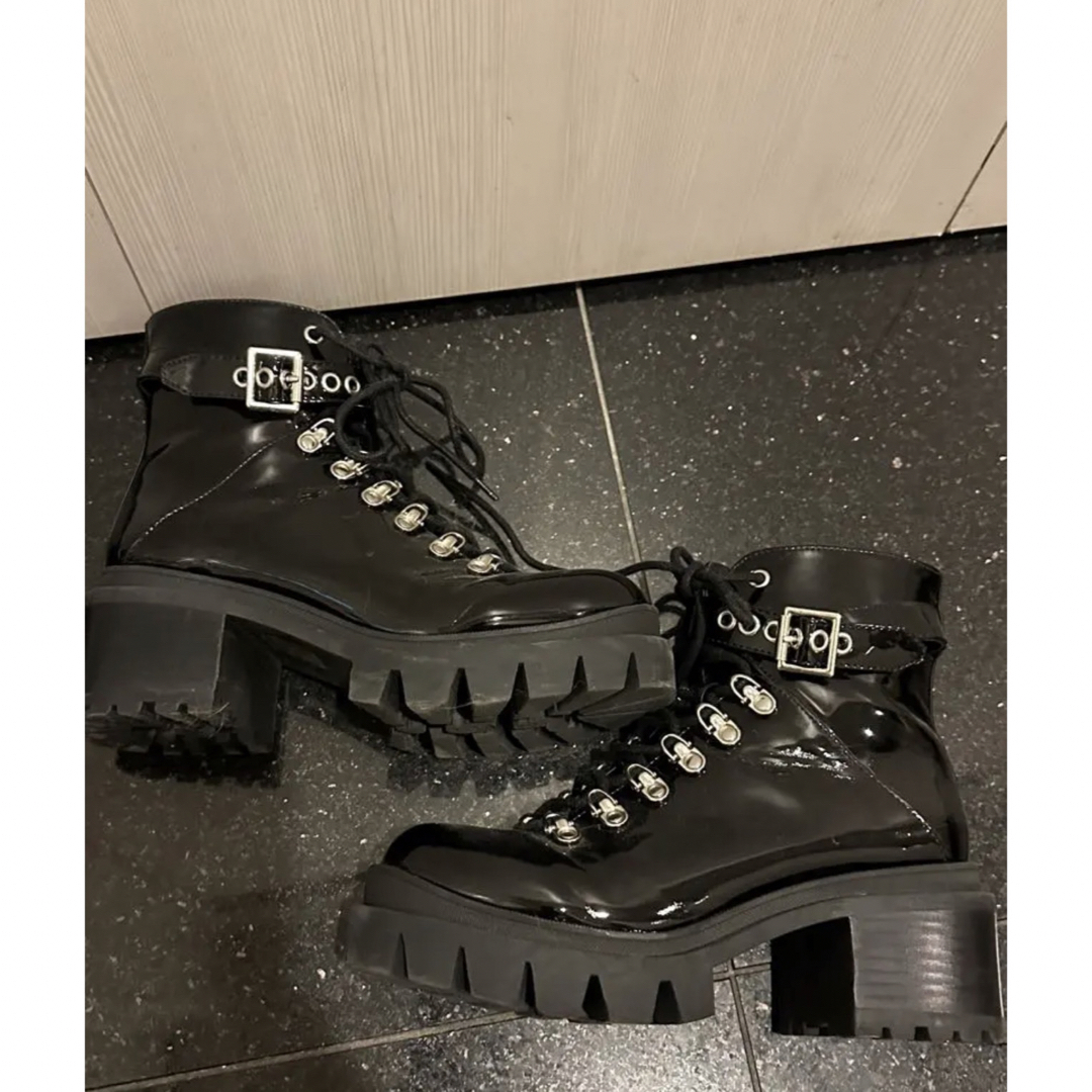 JEFFREY CAMPBELL(ジェフリーキャンベル)の『限定値下げ』ジェフリーキャンベル　メタリック厚底レースアップブーツ(完売品) レディースの靴/シューズ(ブーツ)の商品写真