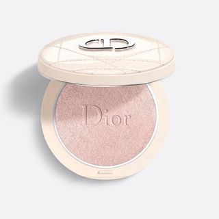 ディオール(Dior)のディオール　フェイスパウダー　02(フェイスパウダー)