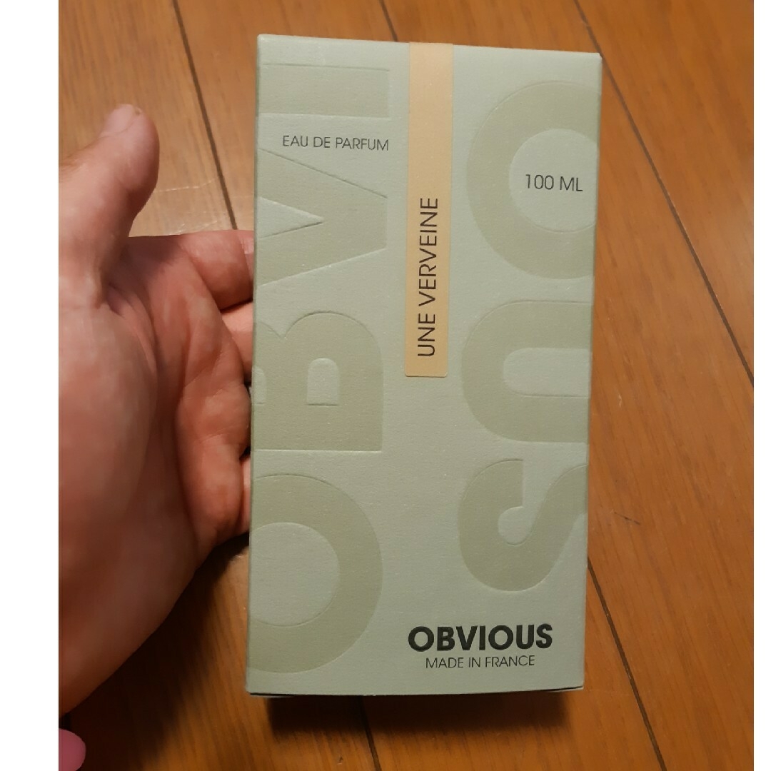 obvious 香水 100ml