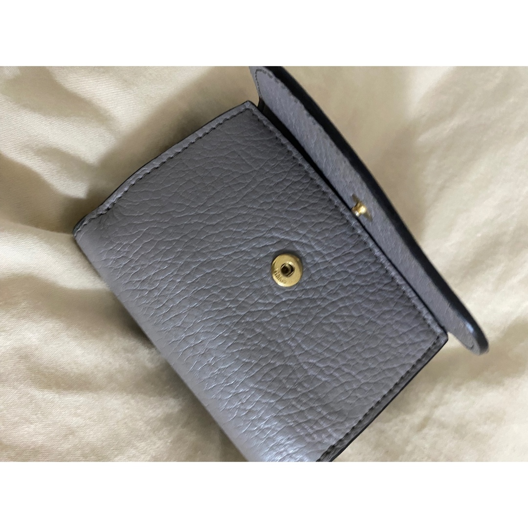 Chloe(クロエ)の最終値下げ❗️Chloe 財布　Cチャーム付 レディースのファッション小物(財布)の商品写真