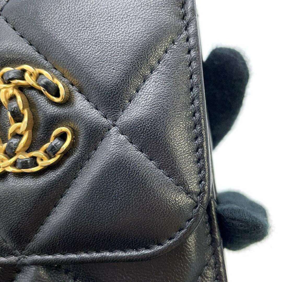 シャネル ショルダーポーチ ココマーク ラムスキン AP1773 CHANEL