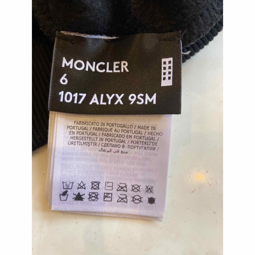 サイズM】MONCLER スウェットパーカー ブラック　ALYX