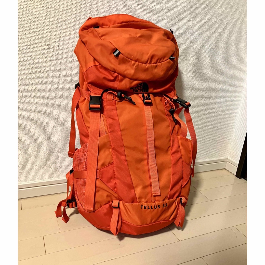 ノースフェイス　THE NORTH FACE tellus32 登山用リュック