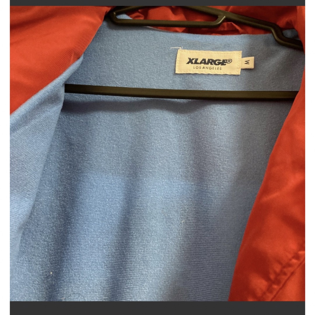 XLARGE(エクストララージ)のコーチジャケット　エクストララージ　M メンズのジャケット/アウター(ナイロンジャケット)の商品写真