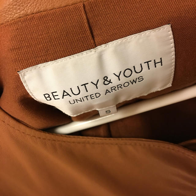 BEAUTY&YOUTH UNITED ARROWS(ビューティアンドユースユナイテッドアローズ)のユナイテッドアローズB&Y レザージャケットSサイズ レディースのジャケット/アウター(ライダースジャケット)の商品写真