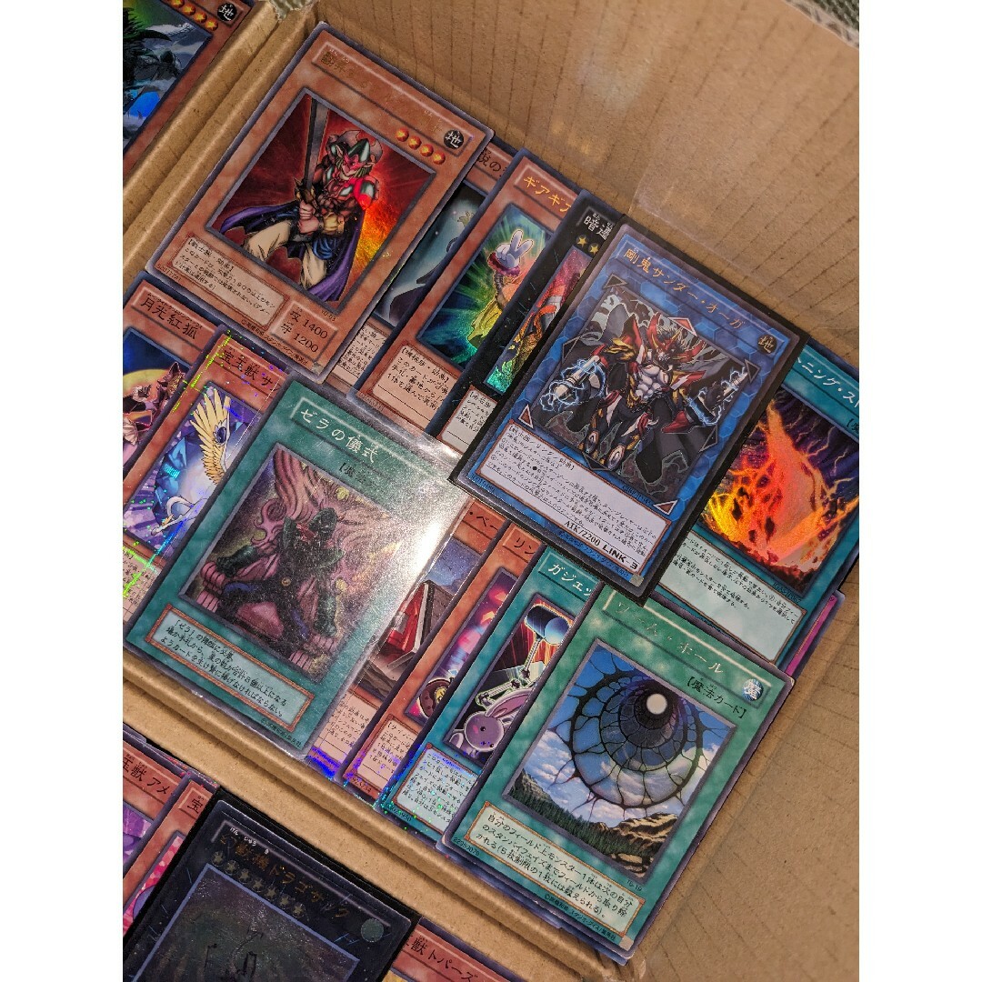 最も完璧な H遊戯王ダンボール6箱分まとめ売り 引退品 遊戯王