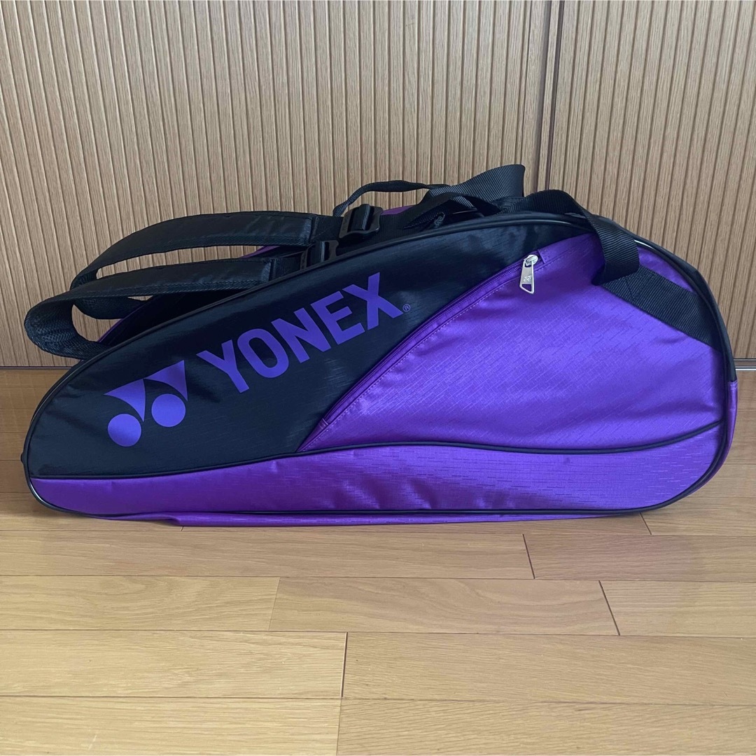 YONEX(ヨネックス)の【デイジー様専用】YONEX ラケットバックBAG2132R パープル スポーツ/アウトドアのテニス(バッグ)の商品写真