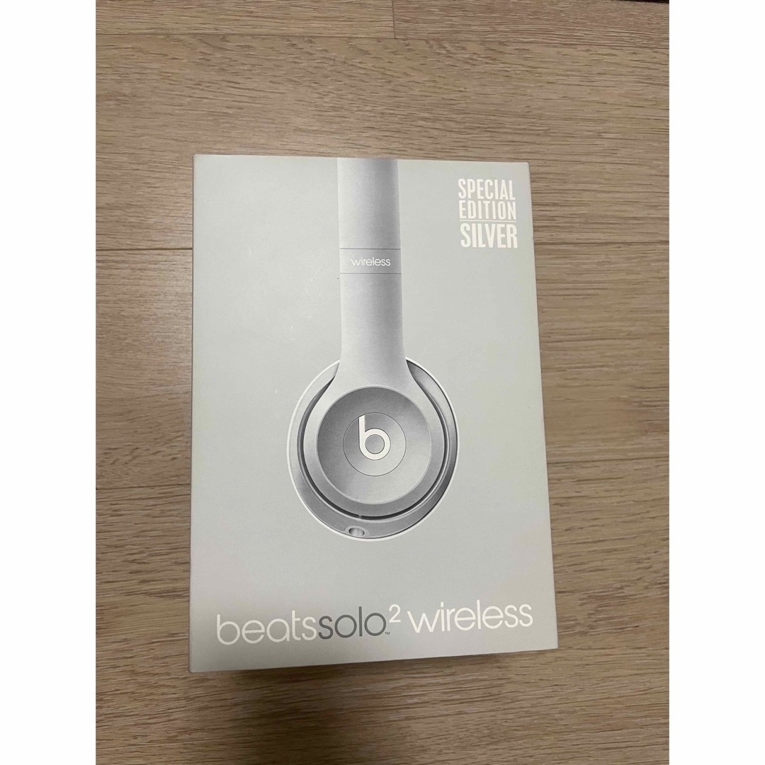 beats solo2 wieless  SILVER