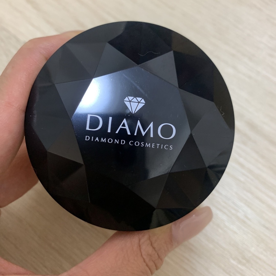 オリエンタルダイヤモンド DIAMO ディアモ ルースパウダー 8g コスメ/美容のベースメイク/化粧品(フェイスパウダー)の商品写真