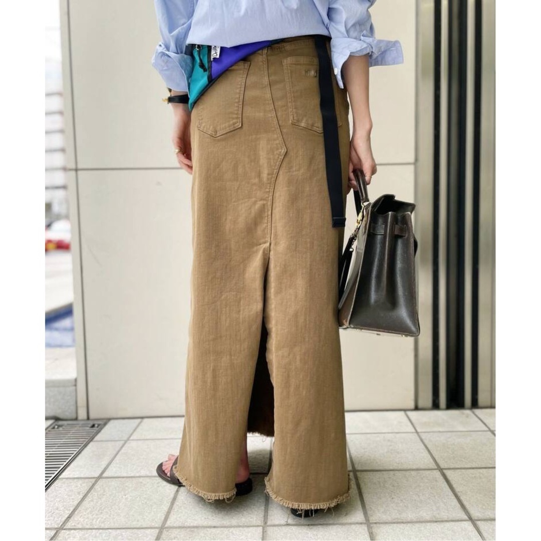 L'Appartement DEUXIEME CLASSE(アパルトモンドゥーズィエムクラス)の【GOOD GRIEF!/グッドグリーフ】A Line Fringe Hem S レディースのスカート(ロングスカート)の商品写真