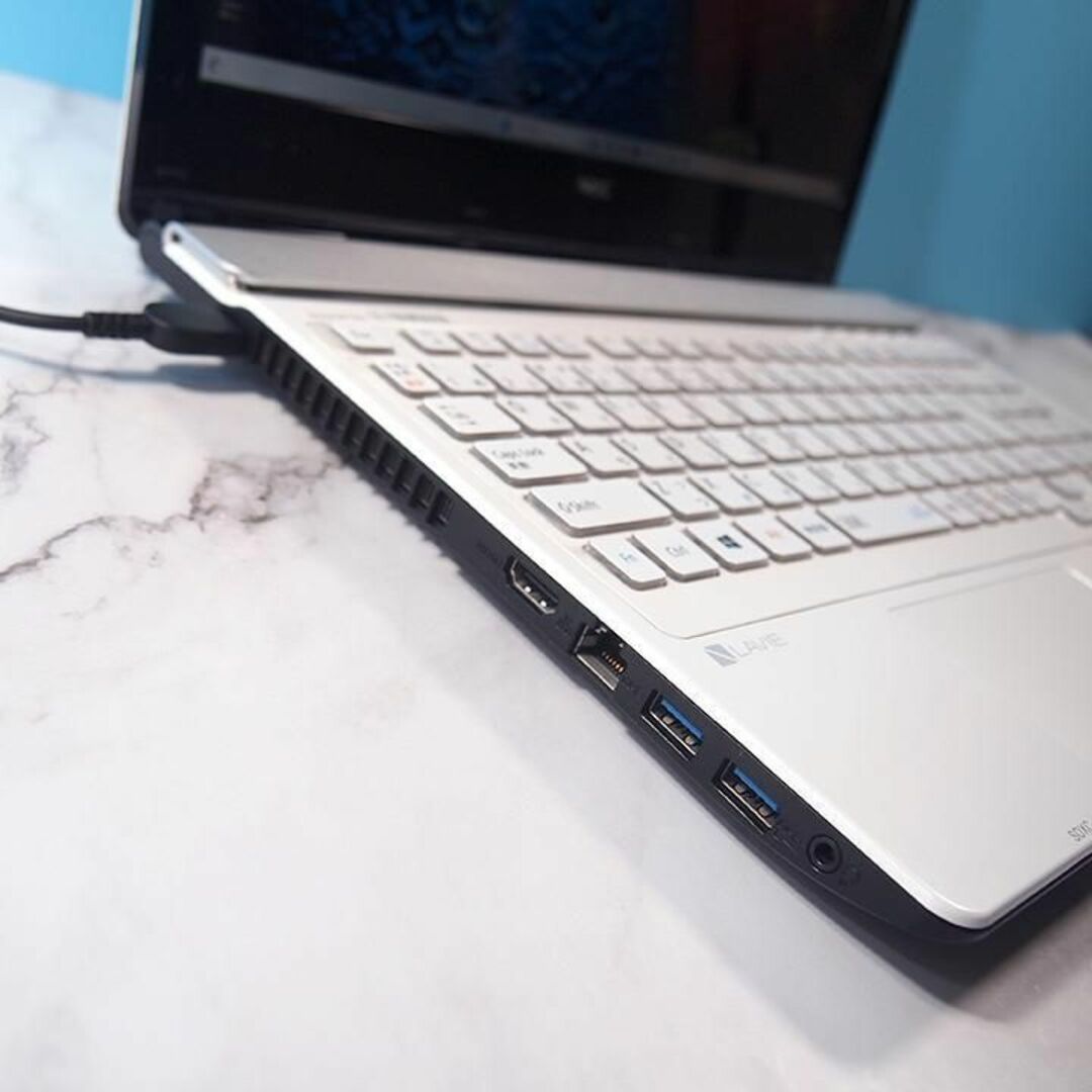 第5世代Core i7✨メモリ16GB✨フルHD✨SSD512GBノートパソコン-tops.edu.ng