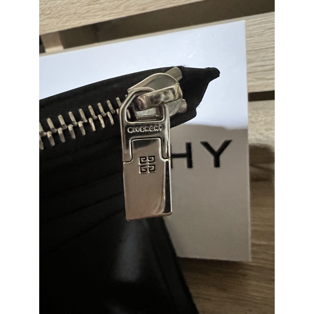 GIVENCHY - GIVENCHY 三つ折り コンパクトウォレットの通販 by みつ