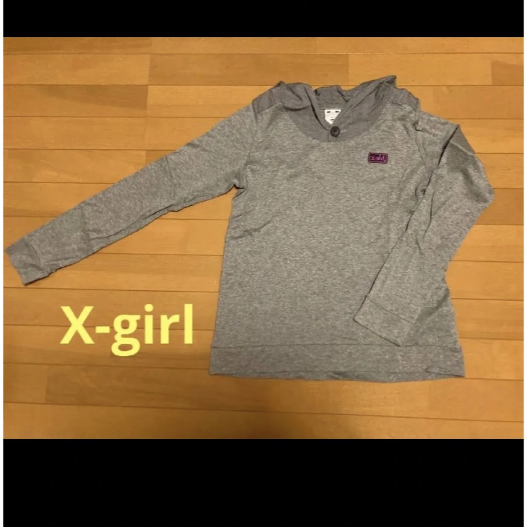 X-girl(エックスガール)のX-girl フード付きパーカ　パーカー レディースのトップス(パーカー)の商品写真