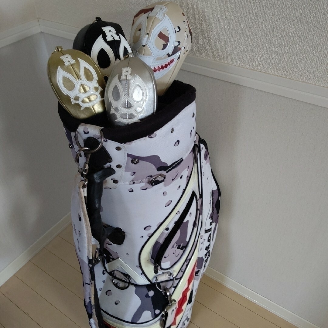 希少!ラッセルノ シャークキャディバッグ&ヘッドカバー