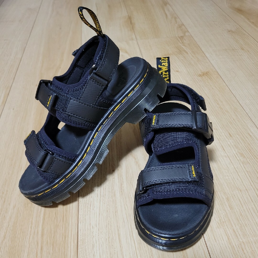 Dr.Martens(ドクターマーチン)のドクターマーチン　サンダルフォースター レディースの靴/シューズ(サンダル)の商品写真