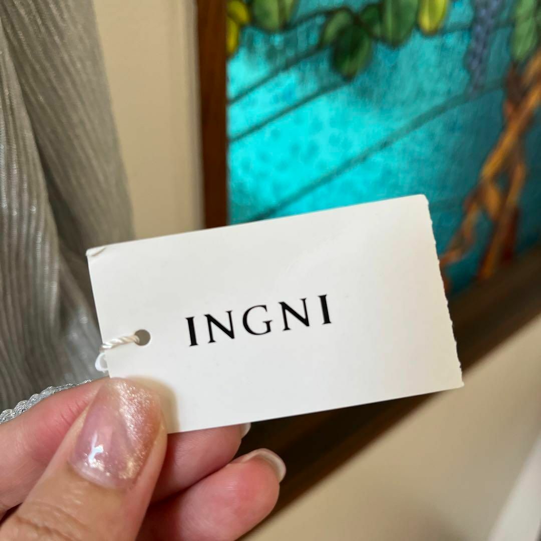 INGNI(イング)のINGNI 長袖シアーシャツ　同色キャミソールインナー付　M グレー レディースのトップス(シャツ/ブラウス(長袖/七分))の商品写真