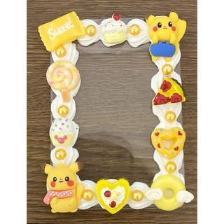 ポケモン(ポケモン)のトレカケース　ピカチュウ(アイドルグッズ)