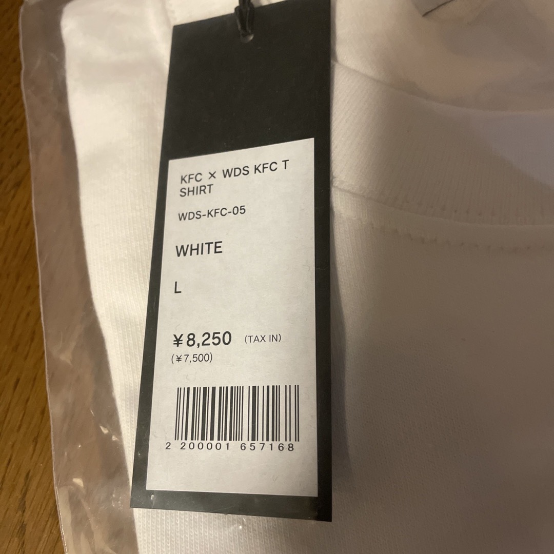 WIND AND SEA(ウィンダンシー)のKFC × WIND AND SEA Tシャツ　サイズL メンズのトップス(Tシャツ/カットソー(半袖/袖なし))の商品写真