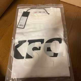 ウィンダンシー(WIND AND SEA)のKFC × WIND AND SEA Tシャツ　サイズL(Tシャツ/カットソー(半袖/袖なし))