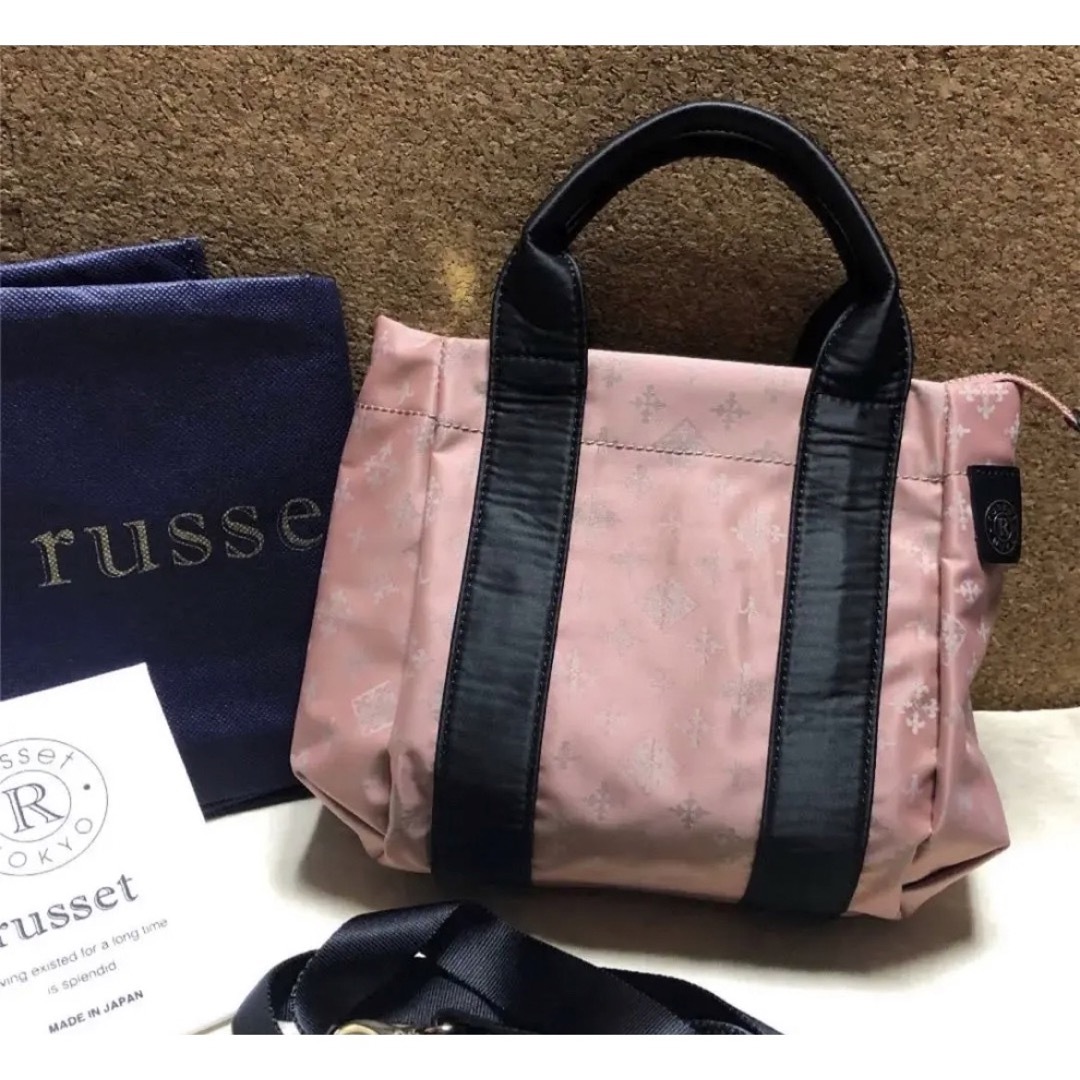 Russet(ラシット)の美品！ラシット☆ピンクショルダーバッグ レディースのバッグ(ショルダーバッグ)の商品写真