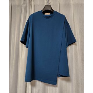 ステュディオス(STUDIOUS)の【美品】クルニ　CULLNI　アシメトリー　プルオーバー　半袖カットソー　青　2(Tシャツ/カットソー(半袖/袖なし))