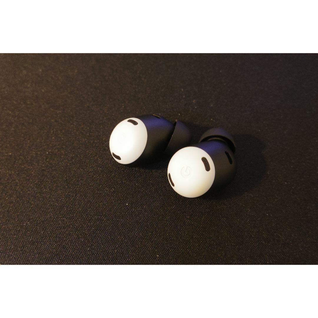 Google(グーグル)のはな様Google PIXEL BUDS PRO FOG ワイヤレス イヤフォン スマホ/家電/カメラのオーディオ機器(ヘッドフォン/イヤフォン)の商品写真