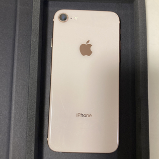 アップル(Apple)のiPhone8本体のみ　ピンクゴールド　64GB(スマートフォン本体)