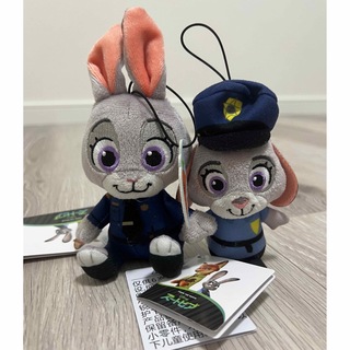 ディズニー(Disney)のズートピア　ジュディ　ぬいぐるみ　マスコット(キャラクターグッズ)