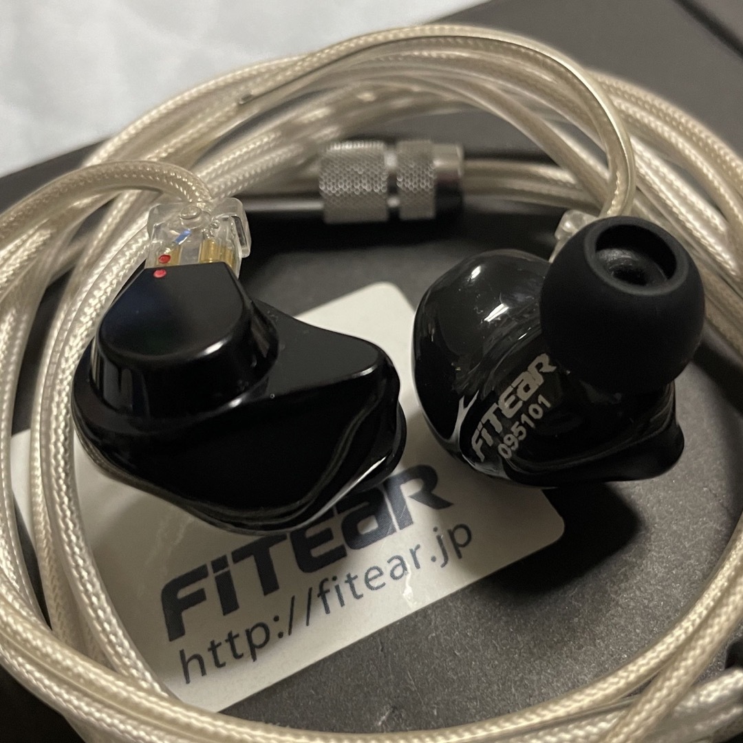 イヤホンFitEar Universal イヤホン