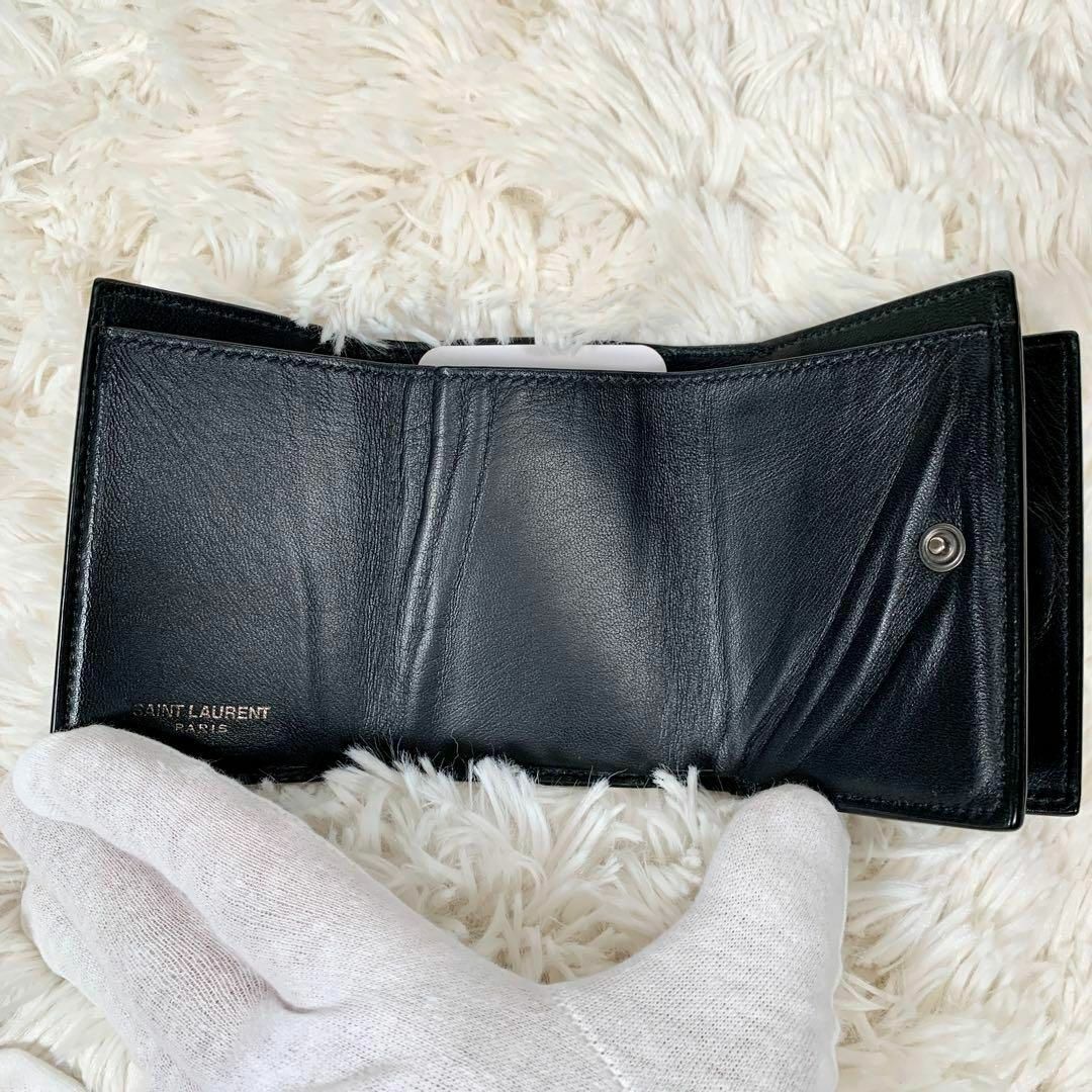 【美品】Saint Laurent 二つ折り財布 YSL キャビアスキン 黒