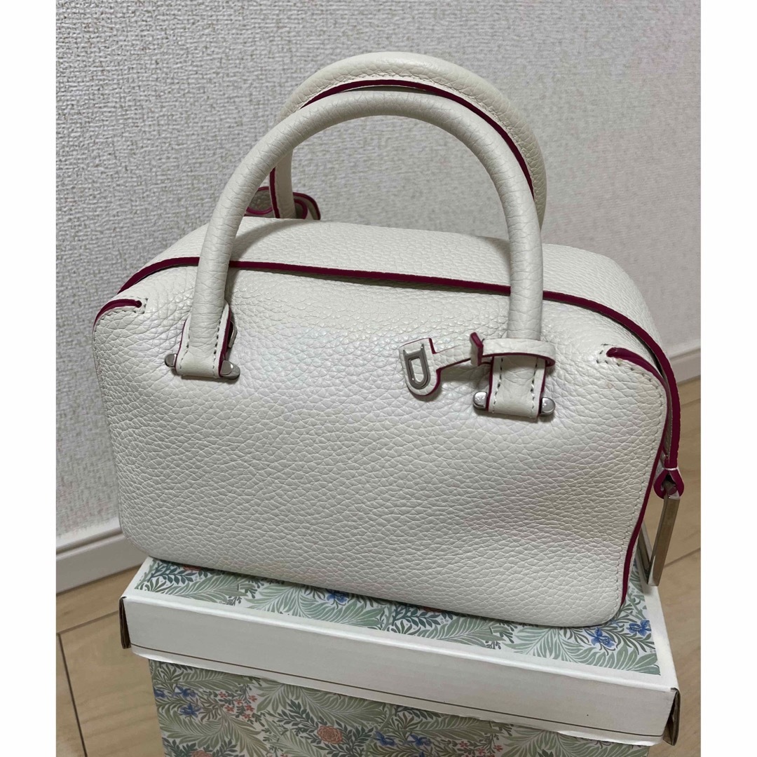 極美品 Delvaux デルヴォー クールボックス ナノ ショルダー バッグ