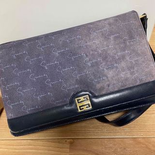 ジバンシィ(GIVENCHY)の引っ越し作業中売り尽くし‼️ヴィンテージ　GIVENCHY ショルダーバック(ショルダーバッグ)