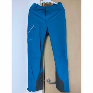 patagonia - パタゴニア ソフトシェルパンツの通販|ラクマ