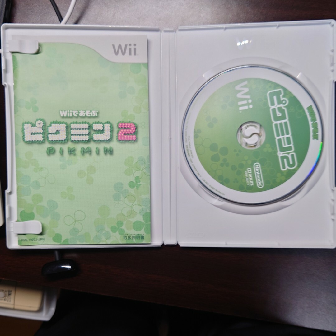 Wii(ウィー)のWiiであそぶ ピクミン2 Wii エンタメ/ホビーのゲームソフト/ゲーム機本体(家庭用ゲームソフト)の商品写真