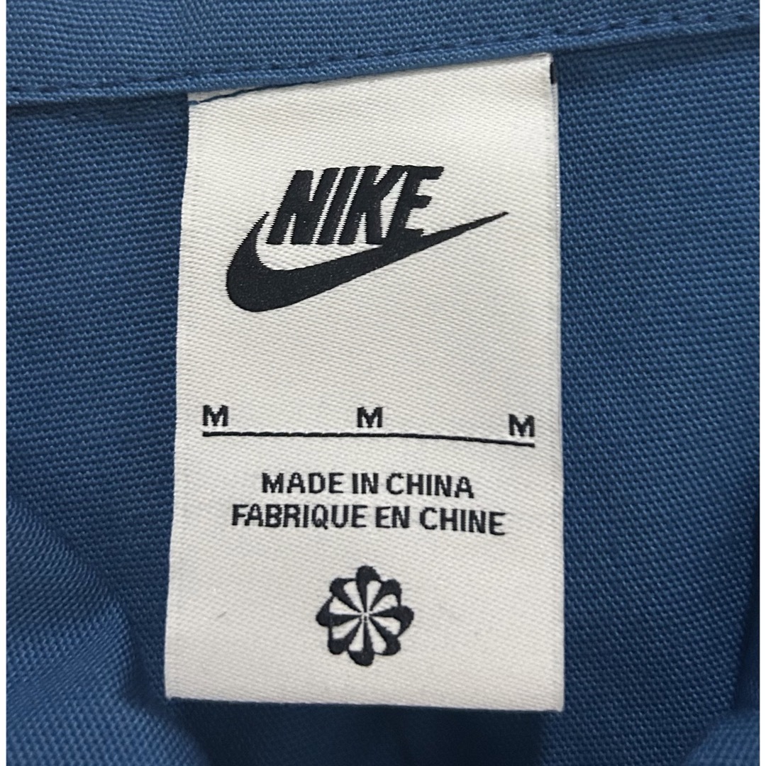 NIKE(ナイキ)のNIKE ナイキ スポーツウェア メンズオーバーシャツ Mサイズ メンズのトップス(シャツ)の商品写真