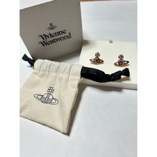 ヴィヴィアンウエストウッド(Vivienne Westwood)の値下げ中！ヴィヴィアンウエストウッド、ピアス、箱有り、美品、即買いOK！(ピアス)