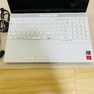 富士通 AH50 15.6インチ Ryzen 7 8GB SSD 256GB