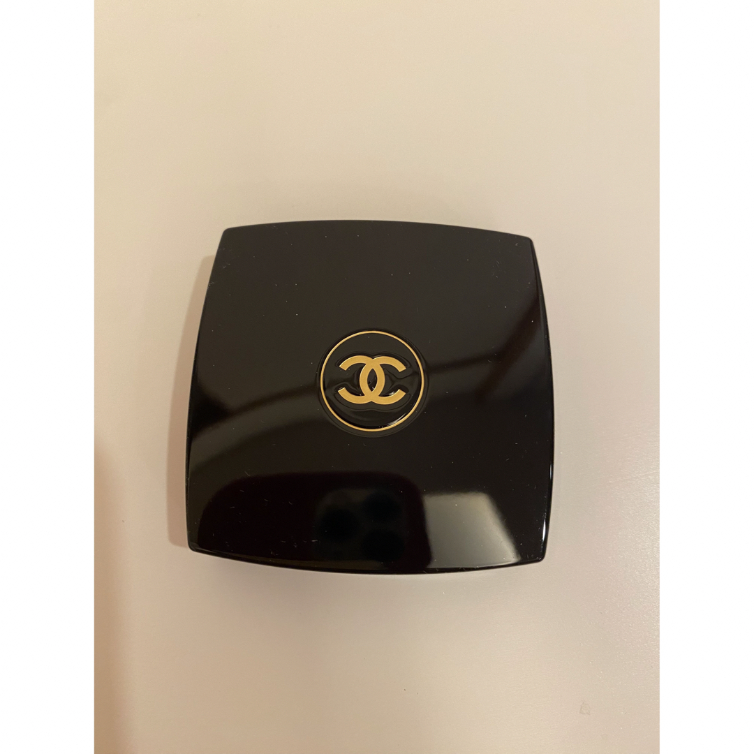 CHANEL(シャネル)のアイシャドウCHANEL1回使用シャネル コスメ/美容のベースメイク/化粧品(アイシャドウ)の商品写真