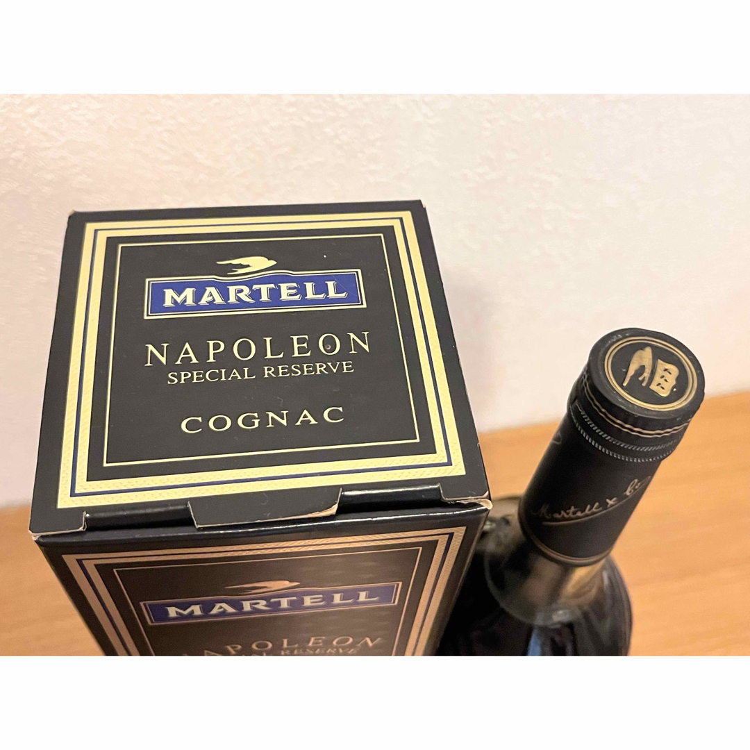 マーテル(マーテル)のMARTELL ナポレオン　コニャック 食品/飲料/酒の酒(ブランデー)の商品写真