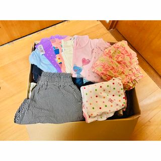 女の子洋服　サイズ110  30枚以上あり☆ファミリア　まとめ売り (その他)