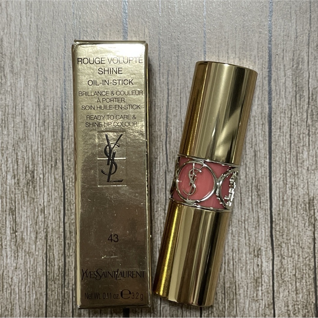 Yves Saint Laurent(イヴサンローラン)の新品♡イブサンローラン 口紅 コスメ/美容のベースメイク/化粧品(口紅)の商品写真