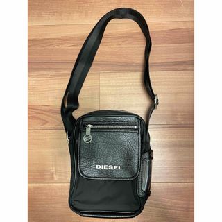 ディーゼル(DIESEL)のたつろ様専用【新品、未使用】DIESEL ショルダーバッグ　メンズ(ショルダーバッグ)