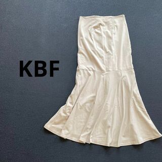 ケービーエフ(KBF)のKBF マーメイドラインカットスカート ライトベージュ(ロングスカート)