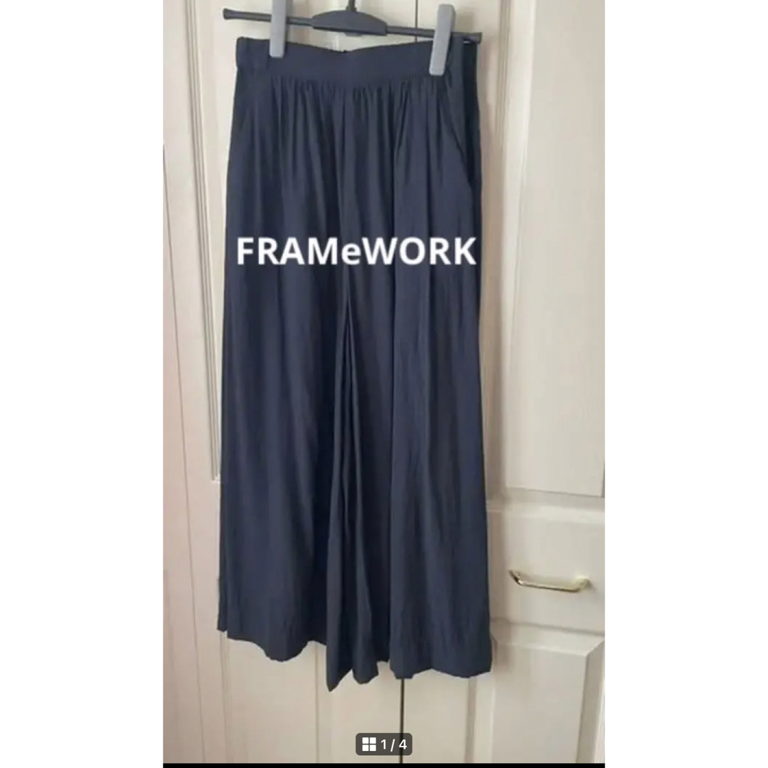 FRAMeWORK(フレームワーク)のフレームワーク  ワイドパンツ  36 ネイビー レディースのパンツ(その他)の商品写真