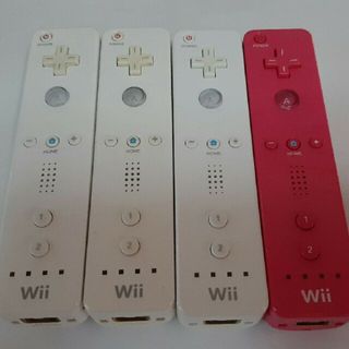 【動作OK】wiiリモコン　ピンクホワイト　４個　早い者勝ち　no08206(その他)